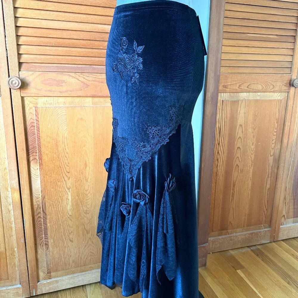 Gothic Victorian Visual Kei Velvet & Lace Black Rose Fury Mermaid Long Skirt - Picture 6 of 8